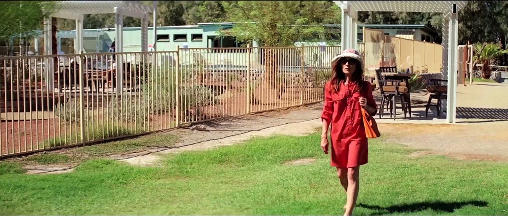 O Vale do Amor Trailer Legendado