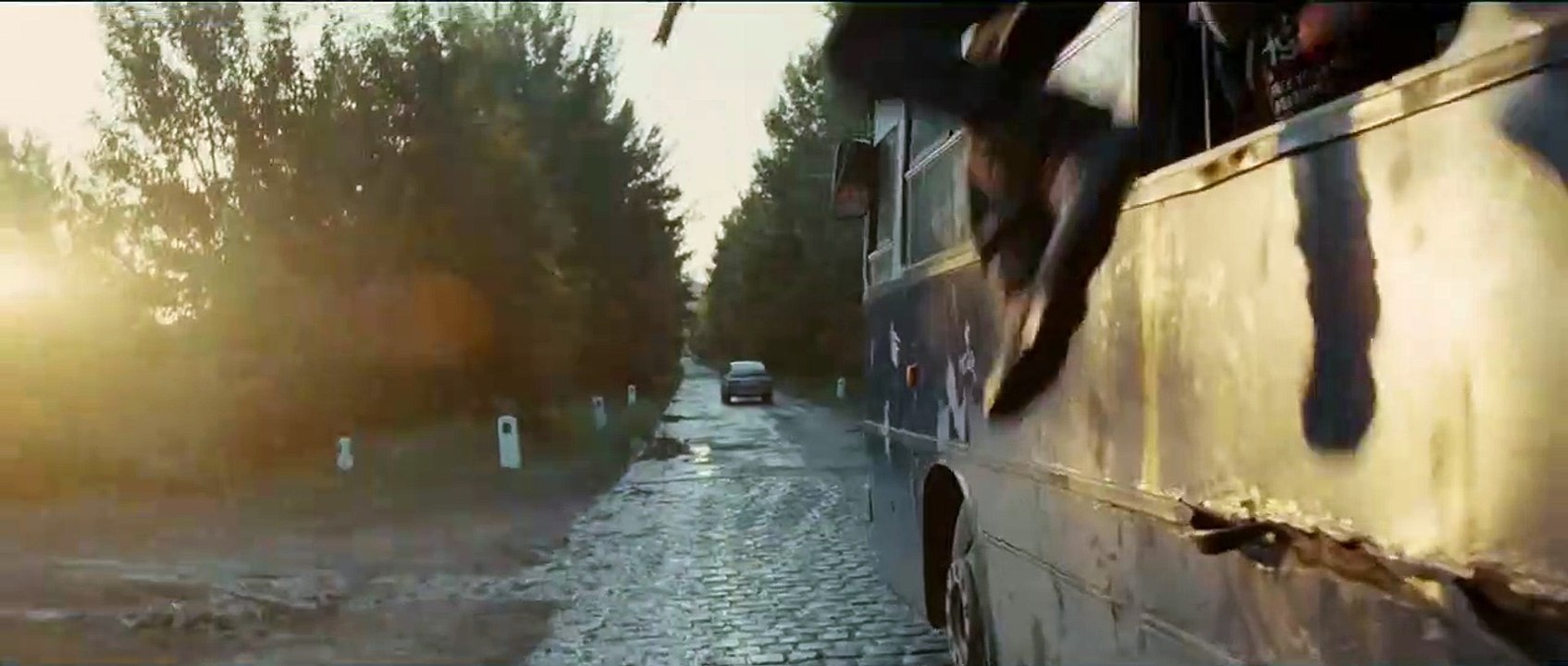 Jupiter's Moon Tráiler (2) VO