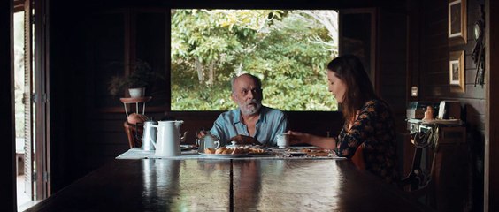 Clarisse ou Alguma Coisa Sobre Nós Dois Trailer