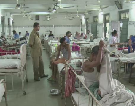 Hope fades for survivors as India flyover toll hits 25