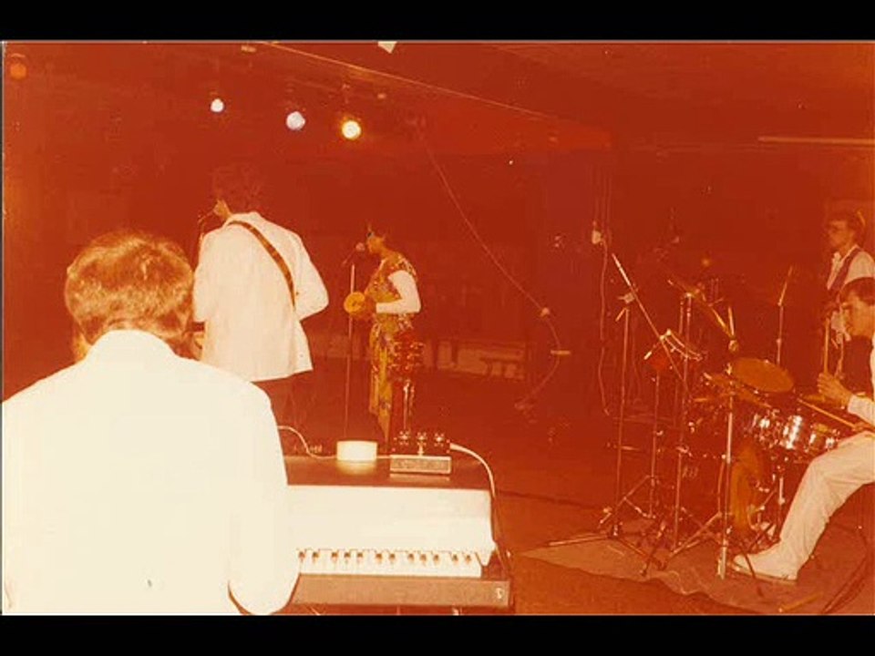 l&c band - love is more - live in "de koog", holland