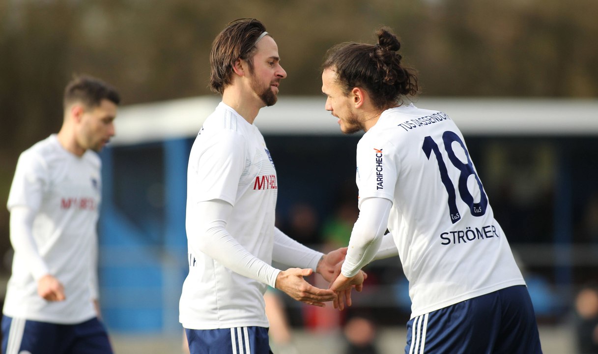 Harnik und Maggio treffen: Dassendorf souverän