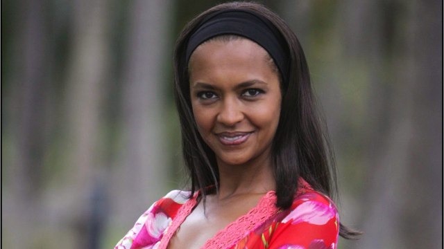 VOICI : Karine Le Marchand s'est séparée du père de sa fille à cause des Maternelles