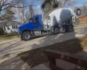 Kanak-kanak berusia 11 tahun curi trak simen