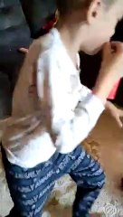 Criança não consegue dormir com o desaparecimento do gatinho Tomás, em Umuarama