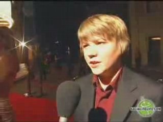 Miles Heizer, Star of "Rails & Ties" (interview).