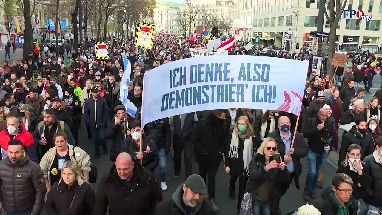 Auf Youtube gesperrt und Säbelrasseln in der Ukrainekrise