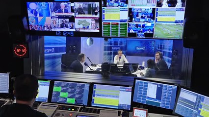 Présidentielle : Emmanuel Macron se lance dans sa campagne