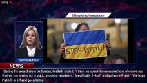 Independent Spirit Awards co-hosts Nick Offerman, Megan Mullally flip off Putin, tell him to ' - 1br