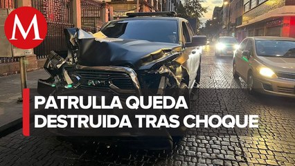Patrulla de la SSC se impacta contra una tienda en CdMX