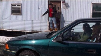 Frozen River (Río Helado) Clip (3)