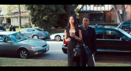 Un funeral de muerte Clip (2)