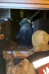 Sebze kasalarının arkasına gizlenmiş vaziyette 70 göçmen yakalandı