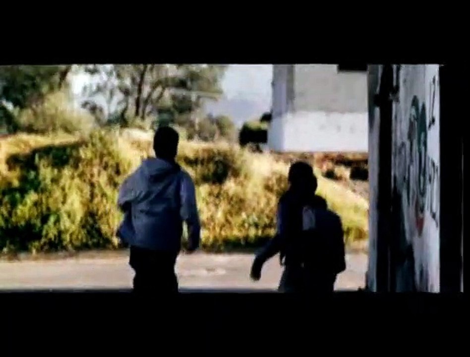 Sin Nombre Clip