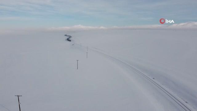 Asya'yı Avrupa'ya bağlayan demiryolunda Kartpostal görüntü
