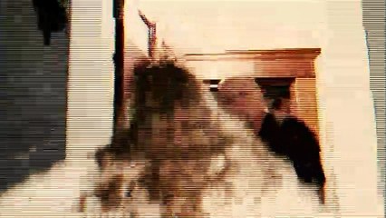 Otra tierra Clip (2)