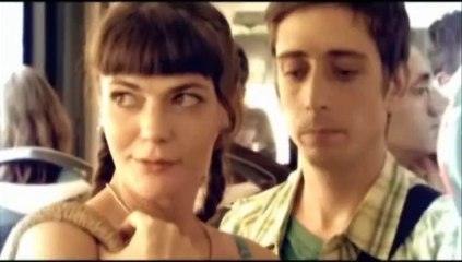 Propios y extraños Clip (4)
