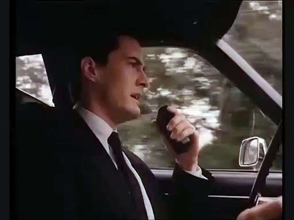Twin Peaks - season 1 - episode 1 Clip