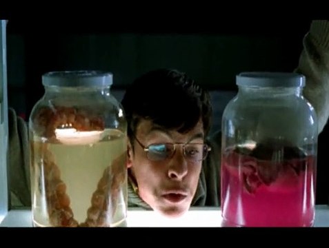 Fuga de cerebros Clip (4)