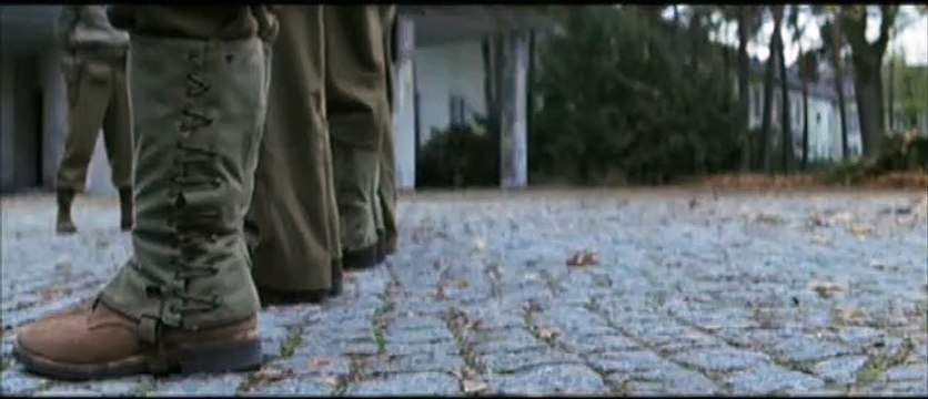 Malditos bastardos Tráiler