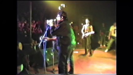 Raul - O Início, o Fim e o Meio clip Dublado