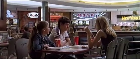 Entre mujeres Tráiler