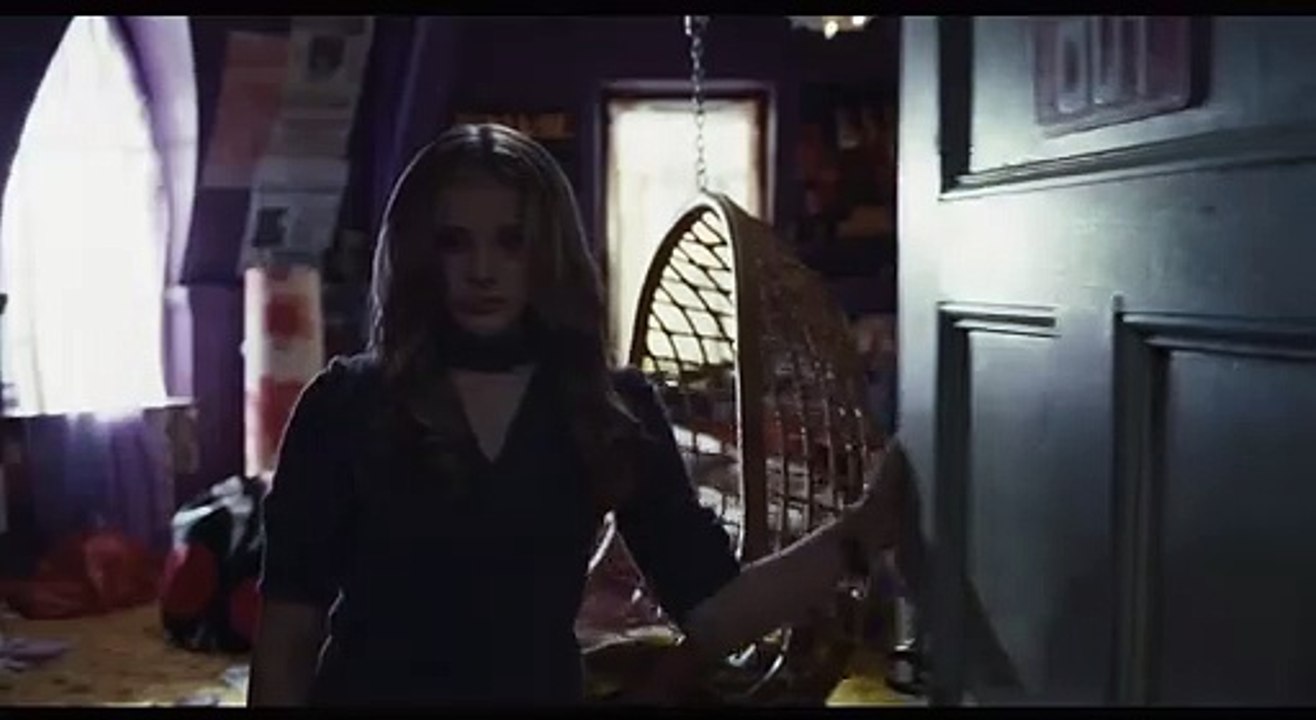 Sombras da Noite Trailer (3) Original