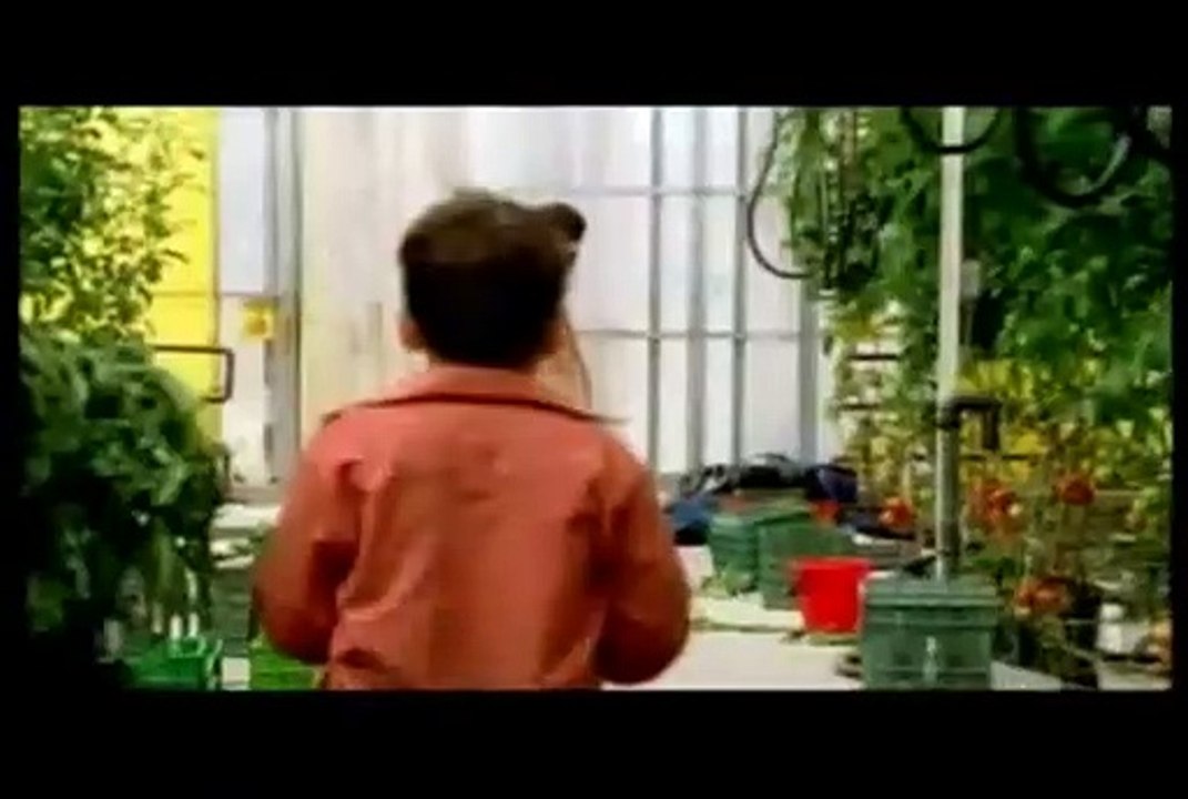 Sob a Mesma Lua Trailer Original