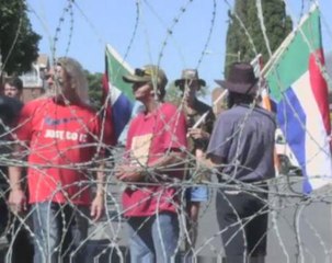 Killing of 2 black farm workers exposes S.Africa faultlines
