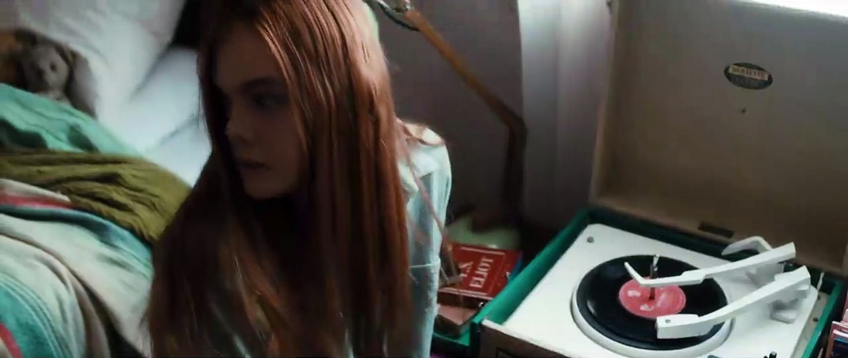 Ginger & Rosa Trailer (2) Original