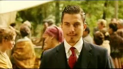 Luz de Domingo Tráiler