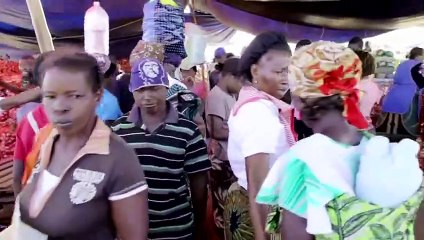Mulheres Africanas - A Rede Invisível Trailer (2) Dublado