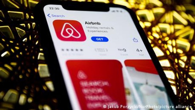 Airbnb provides free housing for Ukraine refugees