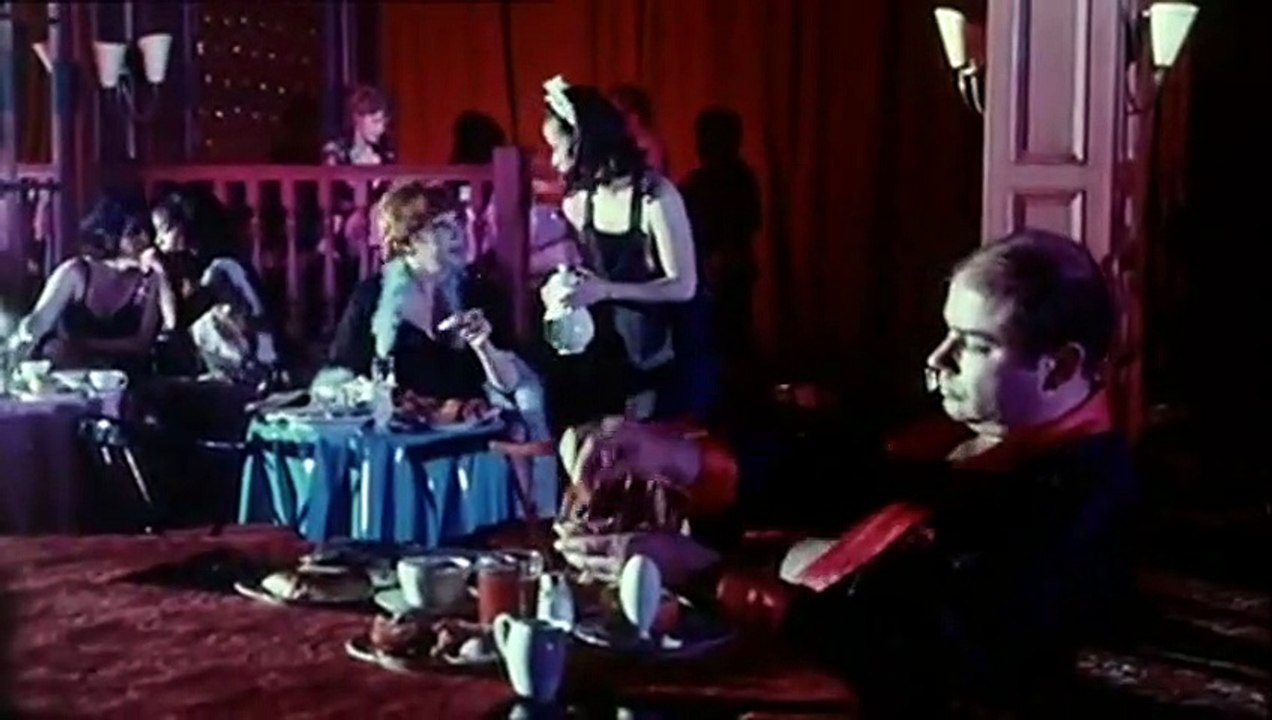 Lola Trailer Original