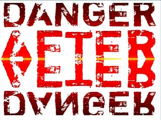 Next door Tráiler VO