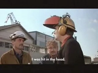 Un hombre sin pasado Tráiler VO