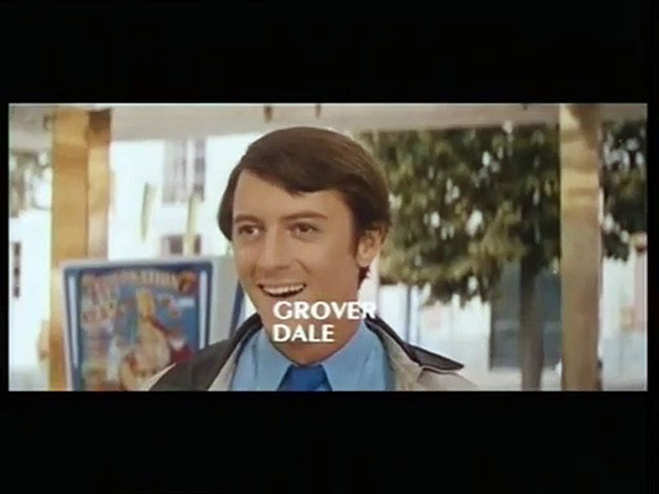 Duas Garotas Românticas Trailer Original