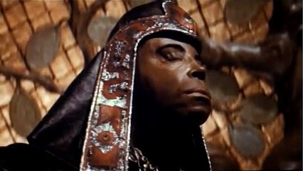 Conan, o Bárbaro Trailer Original