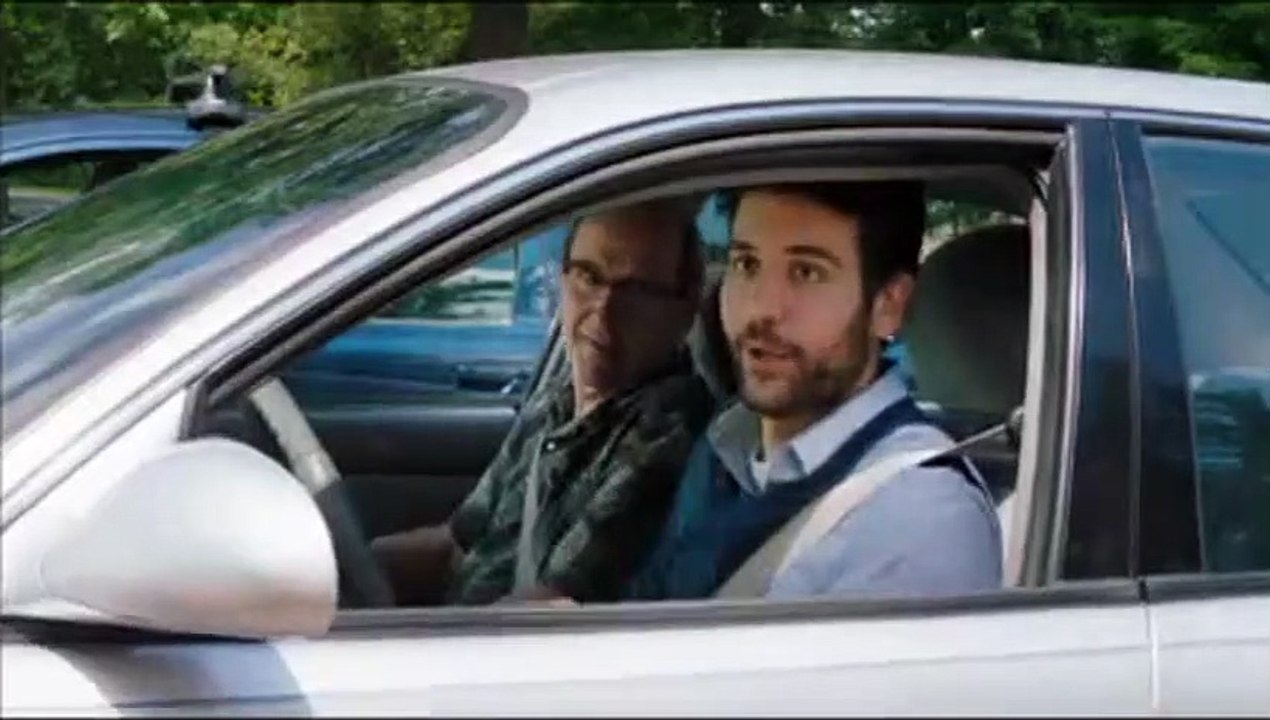 Amor y letras Tráiler VO
