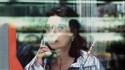 Pan y Tulipanes Tráiler VO