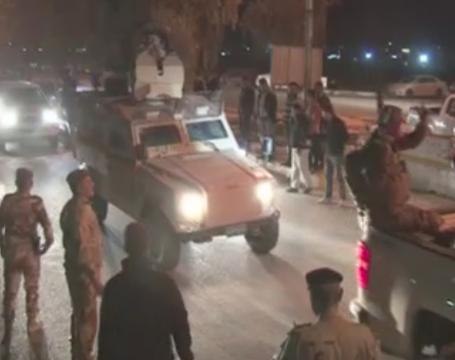 Iraqi soldiers deploy in base near Mosul