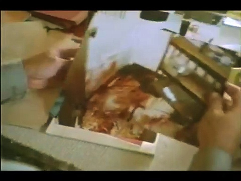 Terror en la red Tráiler VO