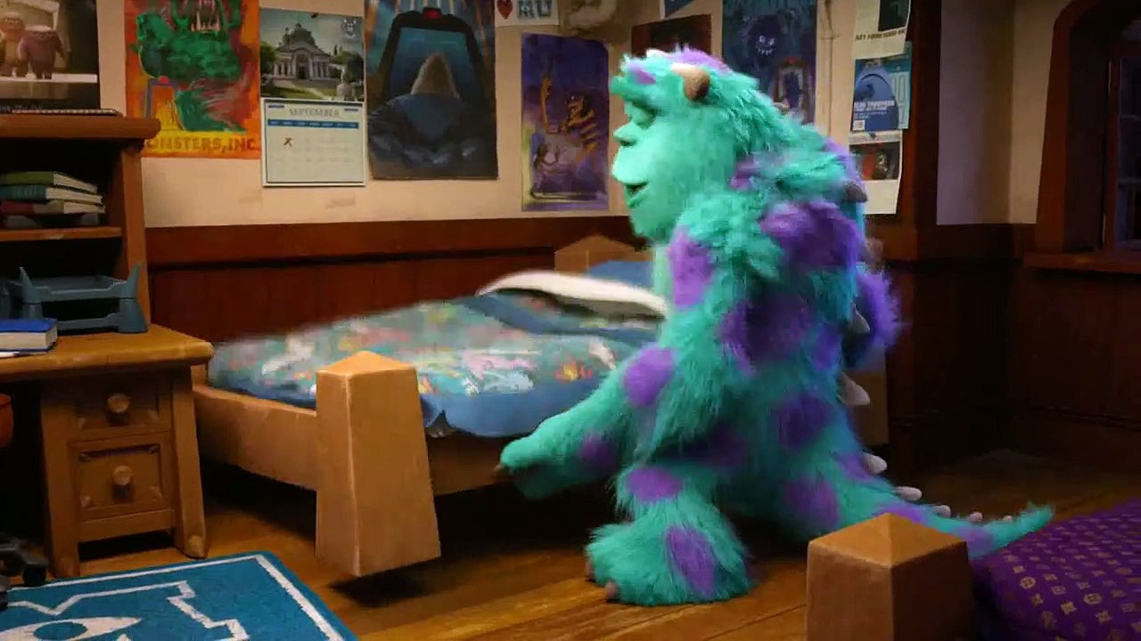 Universidade Monstros clip (3) Original