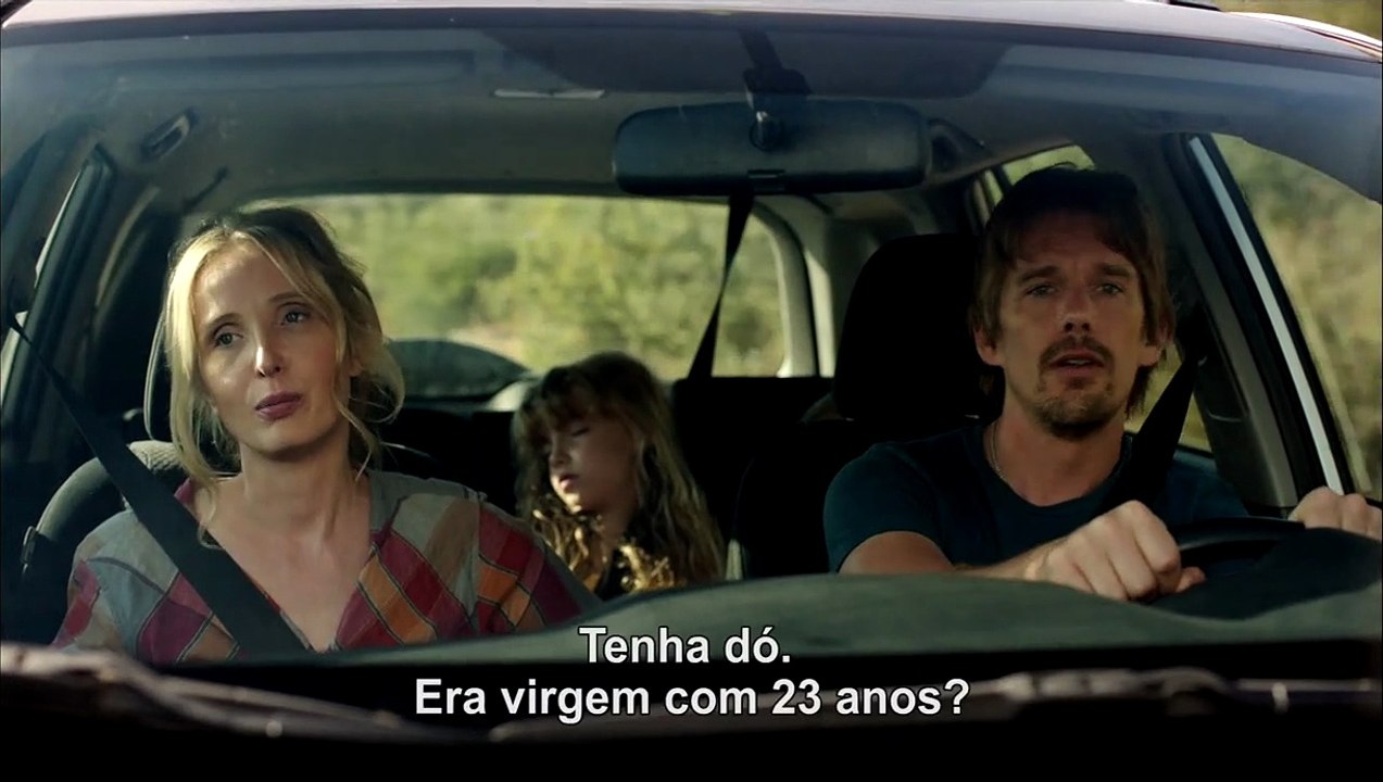 Antes da Meia-noite Clipe Legendado - "Primeiro Amor"