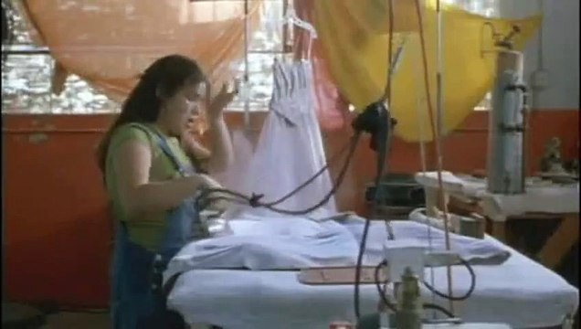 Las mujeres de verdad tienen curvas Tráiler VO