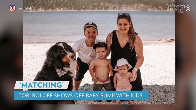 Pregnant Tori Roloff Shares Adorable Family Photo with Her Kids in Matching Outfits