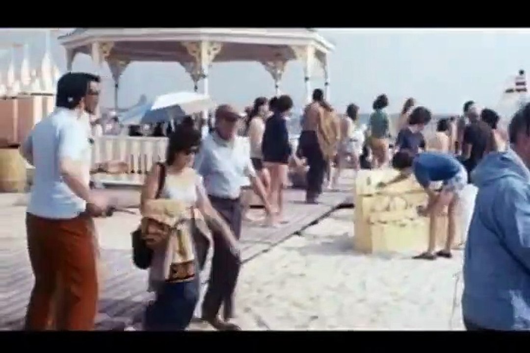 Tiburón Tráiler VO