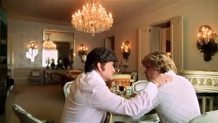 Behind the Candelabra Tráiler VO