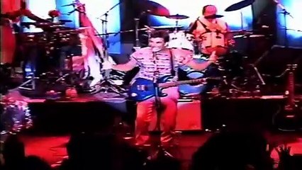 Circo Voador - A Nave Trailer Dublado