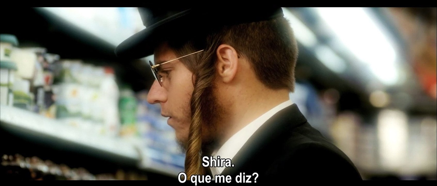 Preenchendo o Vazio Trailer Legendado